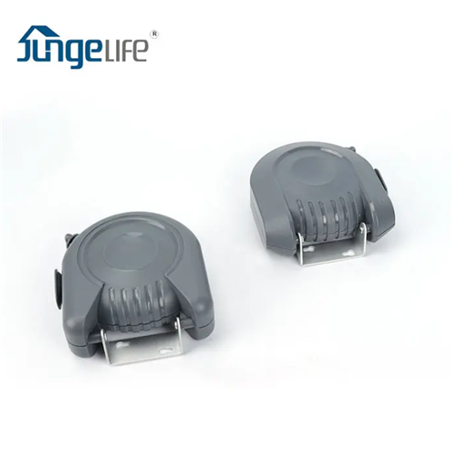 Wandmontierte Wäscheleine 1